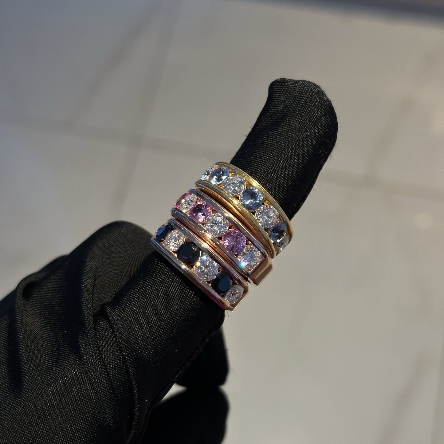Alternating gemstone rings- Moissanite