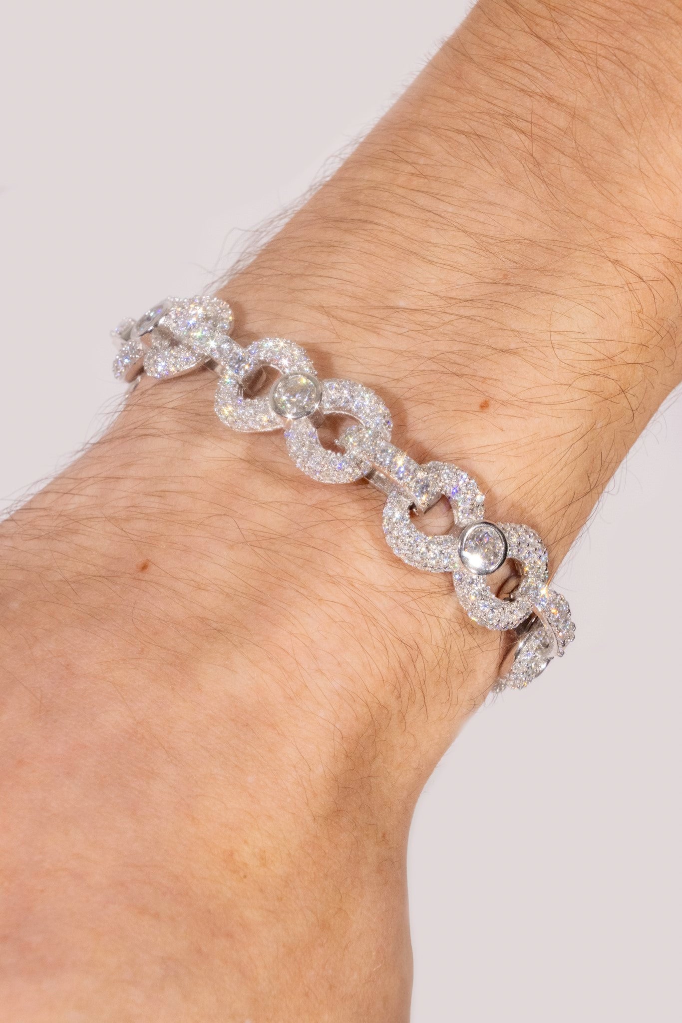 Infinity Link Bracelet with Solitaires 13mm- Moissanite