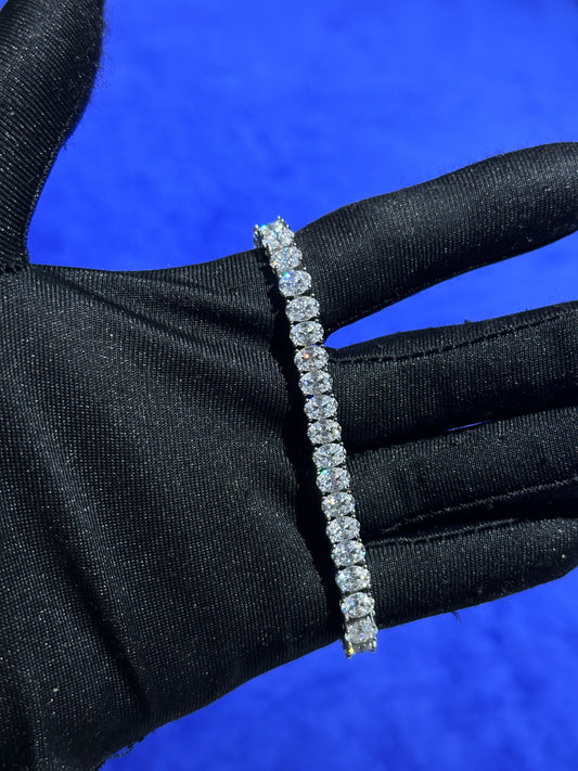 Oval Cut Tennis Bracelet- Moissanite
