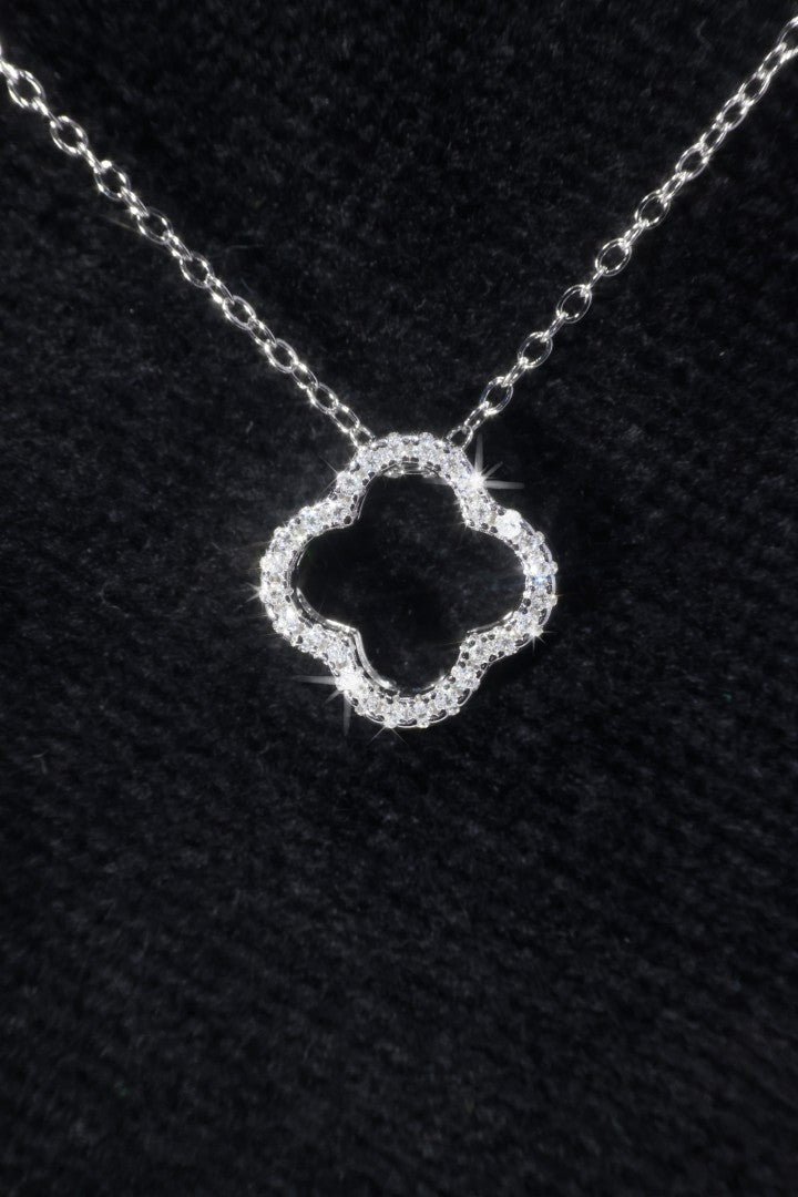 Womens Clover Pendant- Moissanite