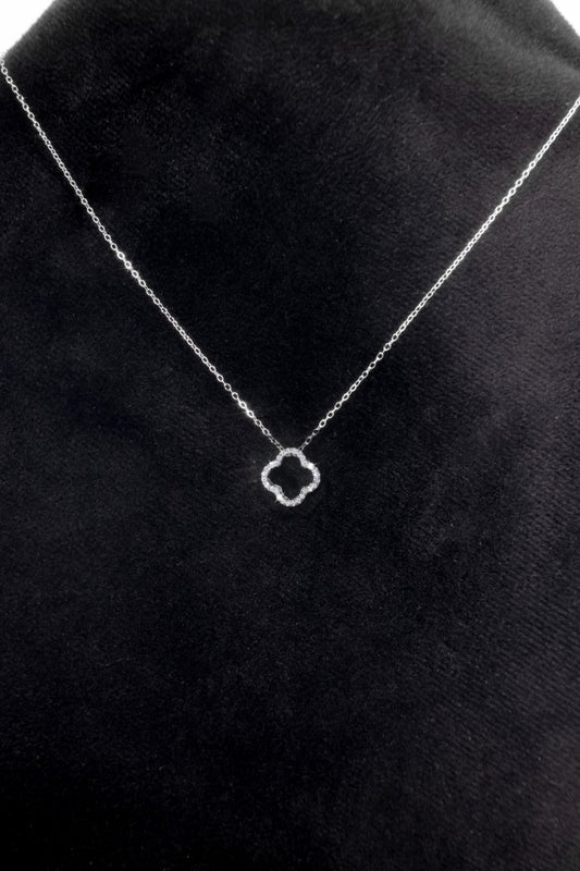 Womens Clover Pendant- Moissanite